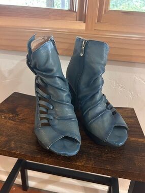 Women’s Blue Peep-Toe Leather Booties with Side Cutouts